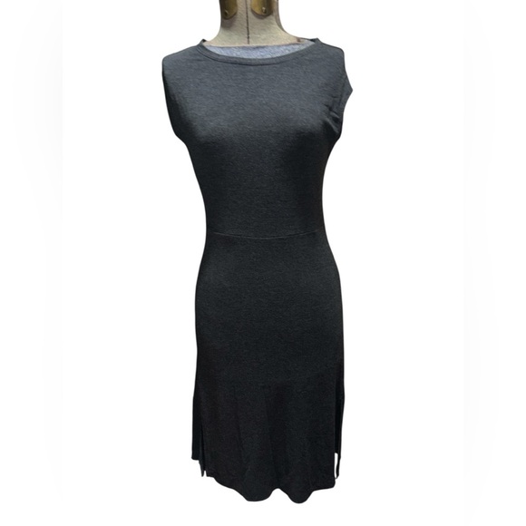 LOFT Dresses & Skirts - LOFT Black Sleeveless Sheath Midi Dress